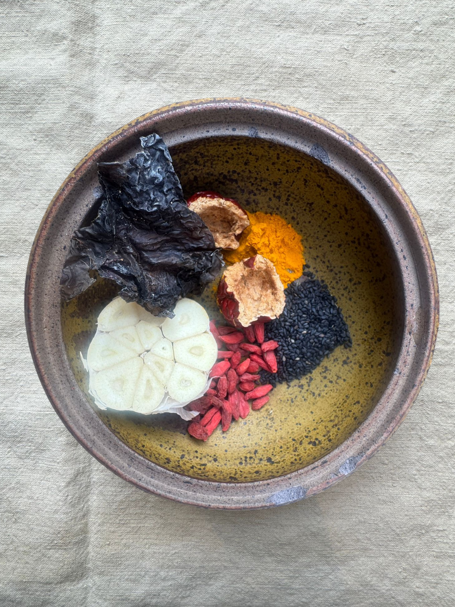 10 Unexpected Ingredients to Supercharge Your Broth